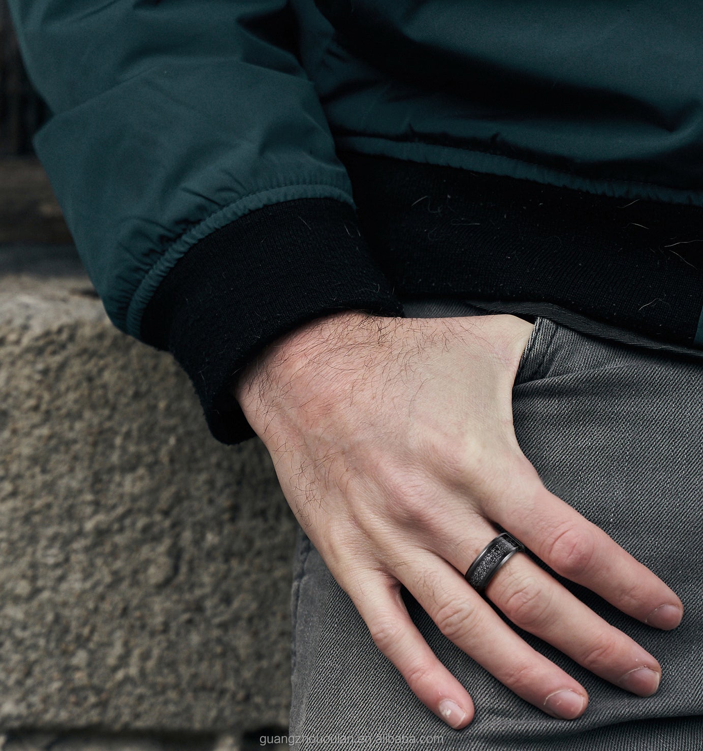 Beveled Edges Band Black Sandstone Inlay Ring