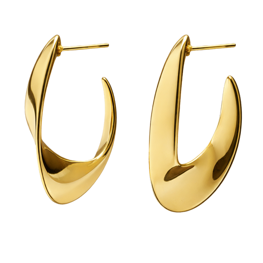 Close-up view of the Luna Curve hoop earrings in 18K gold plated finish, crafted from S925 sterling silver jewelry. The smooth crescent shape and mirror polish highlight the modern, luxurious design of these elegant hoop earrings.