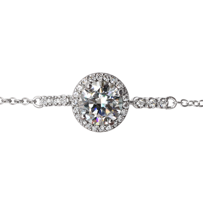 Close-up of the 1 carat moissanite stone showcasing exceptional VV1/VV2 clarity, D color brilliance, and fine halo craftsmanship in sterling silver.